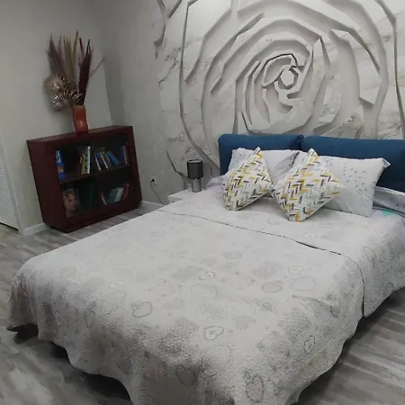 Apartment затишні біля аркадії Odesa