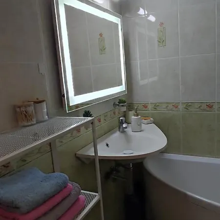 Apartment затишні біля аркадії *